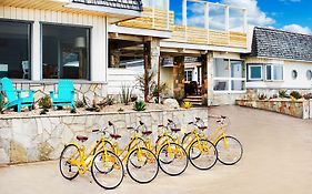Cambria Beach Lodge